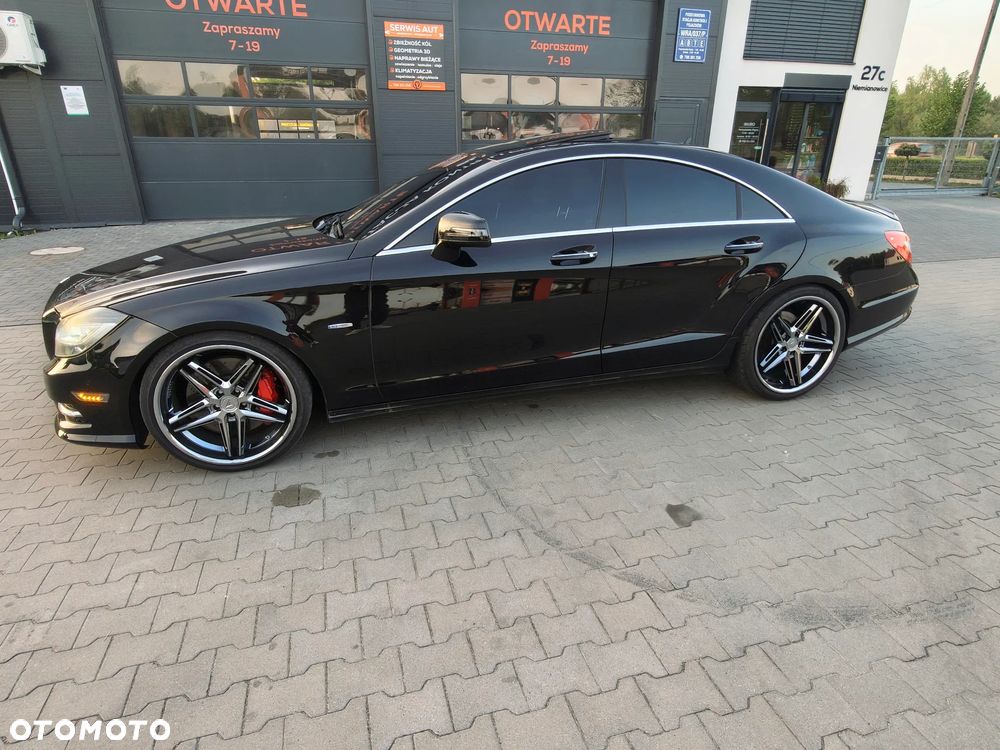 Mercedes-Benz CLS 500 4-Matic BlueEff - 5