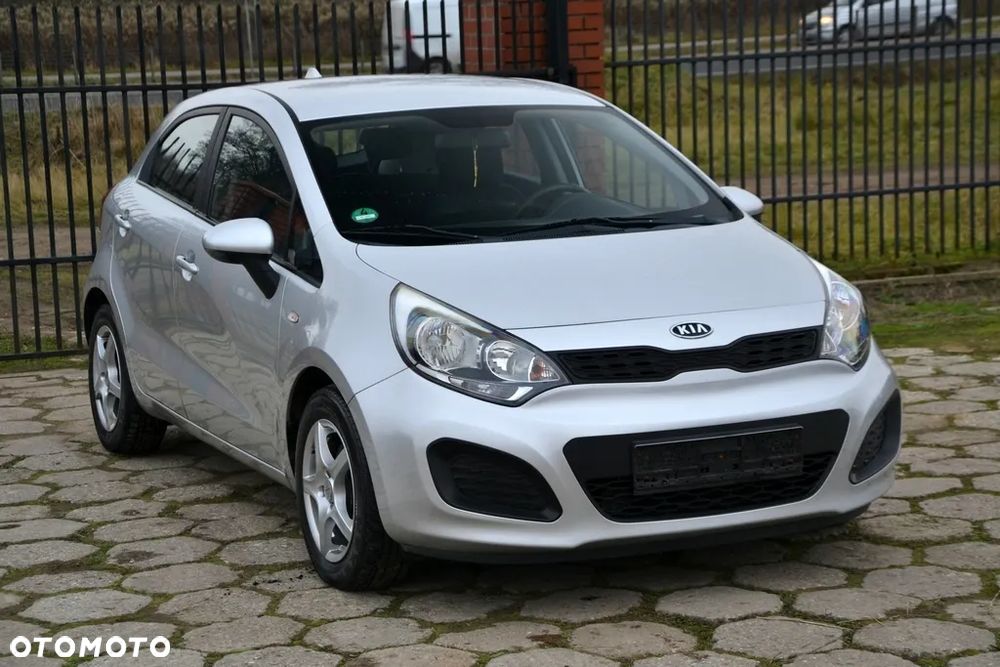 Kia Rio 1.4 Spirit - 14