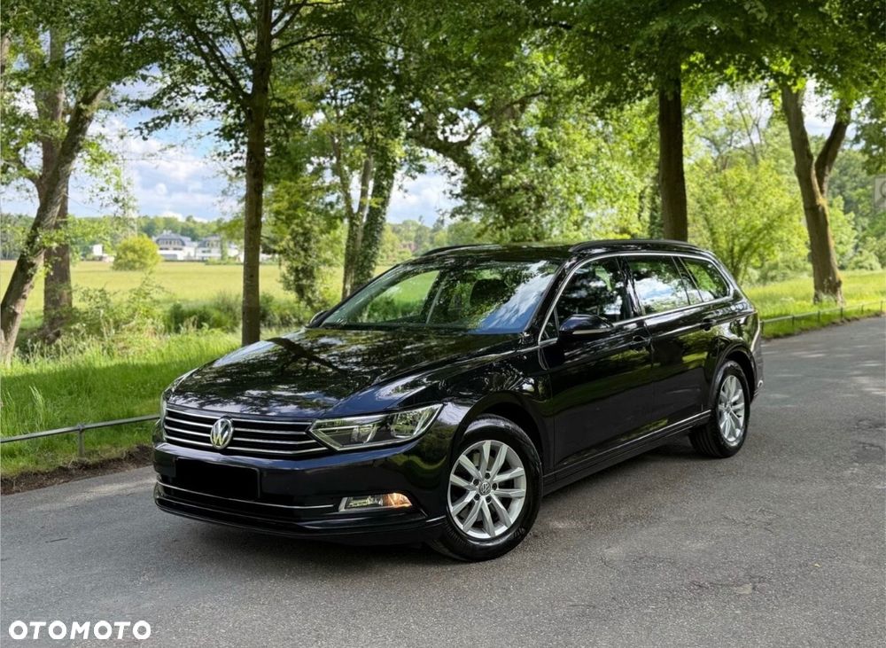 Volkswagen Passat 2.0 TDI (BlueMotion Technology) Comfortline - 1