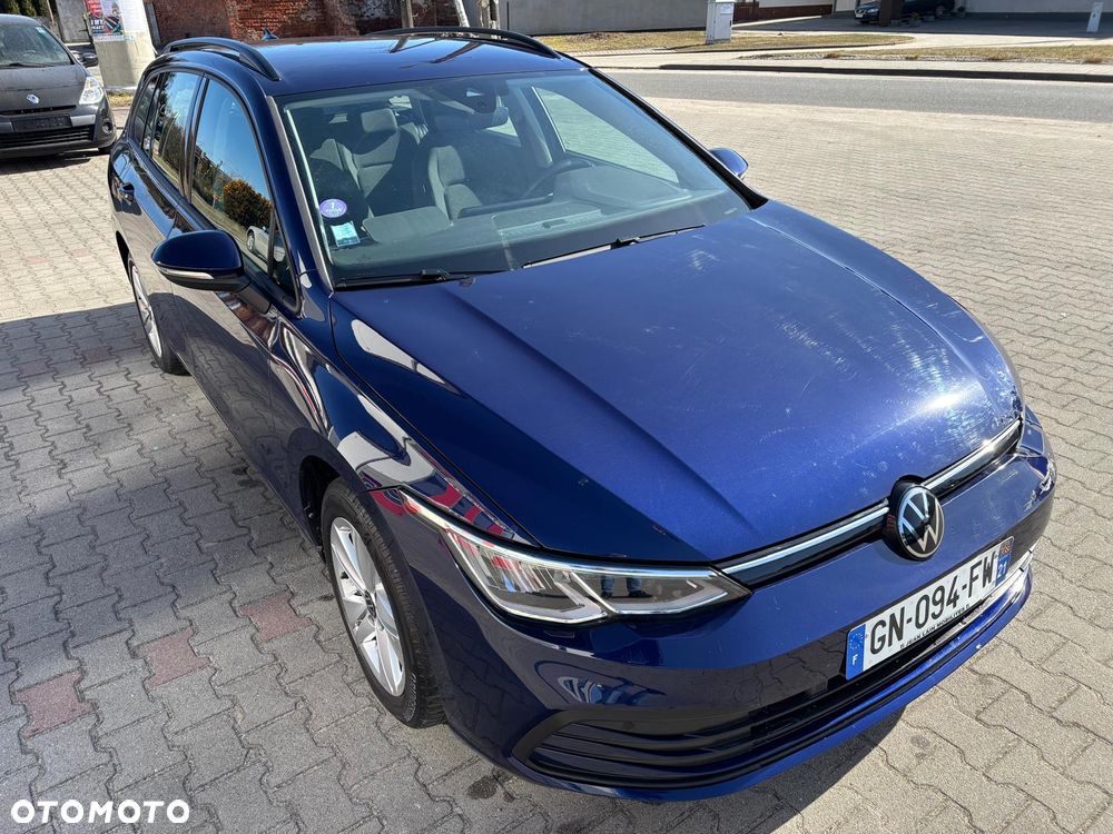 Volkswagen Golf 1.0 TSI OPF Active - 10