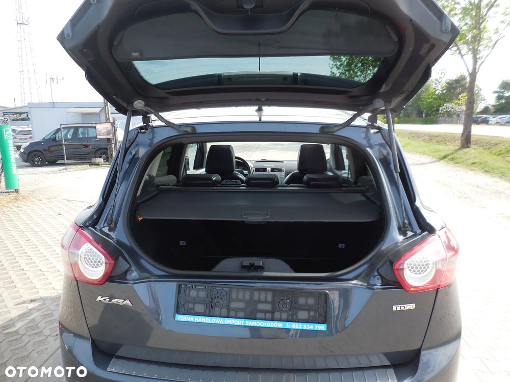 Ford Kuga - 14