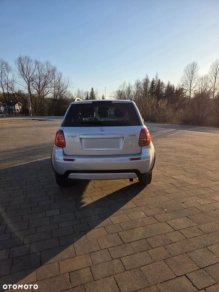 Suzuki SX4 1.9 DDiS 4WD GS / Premium - 5