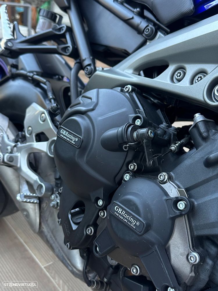 Yamaha MT-09 - 15
