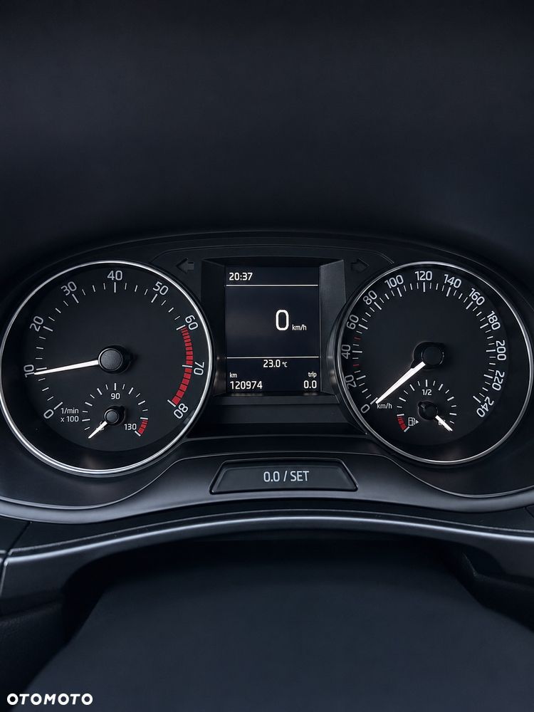 Skoda Fabia 1.2 TSI Style - 11
