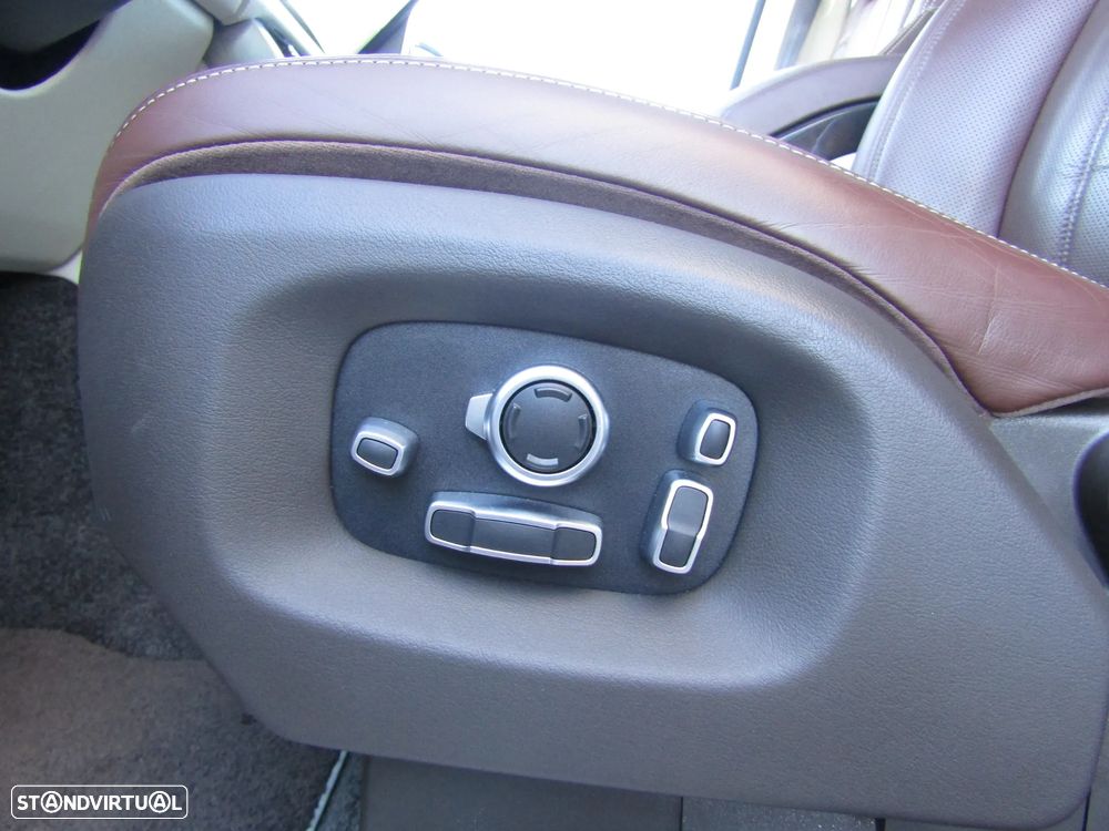 Land Rover Range Rover V8 Supercharged SVAutobiography - 14