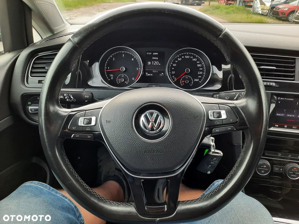 Volkswagen Golf 1.6 TDI DPF Comfortline - 28