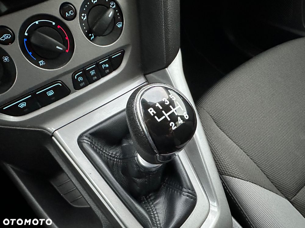 Ford Focus 1.6 TDCi DPF Start-Stopp-System Trend - 13