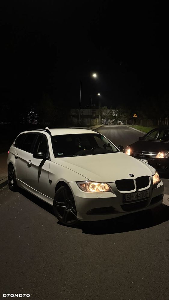 BMW Seria 3 - 16