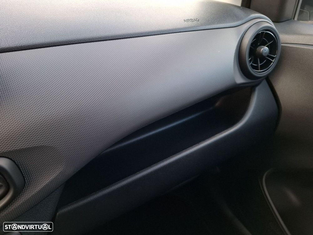 Hyundai i10 1.0 Comfort AMT (TT) - 21