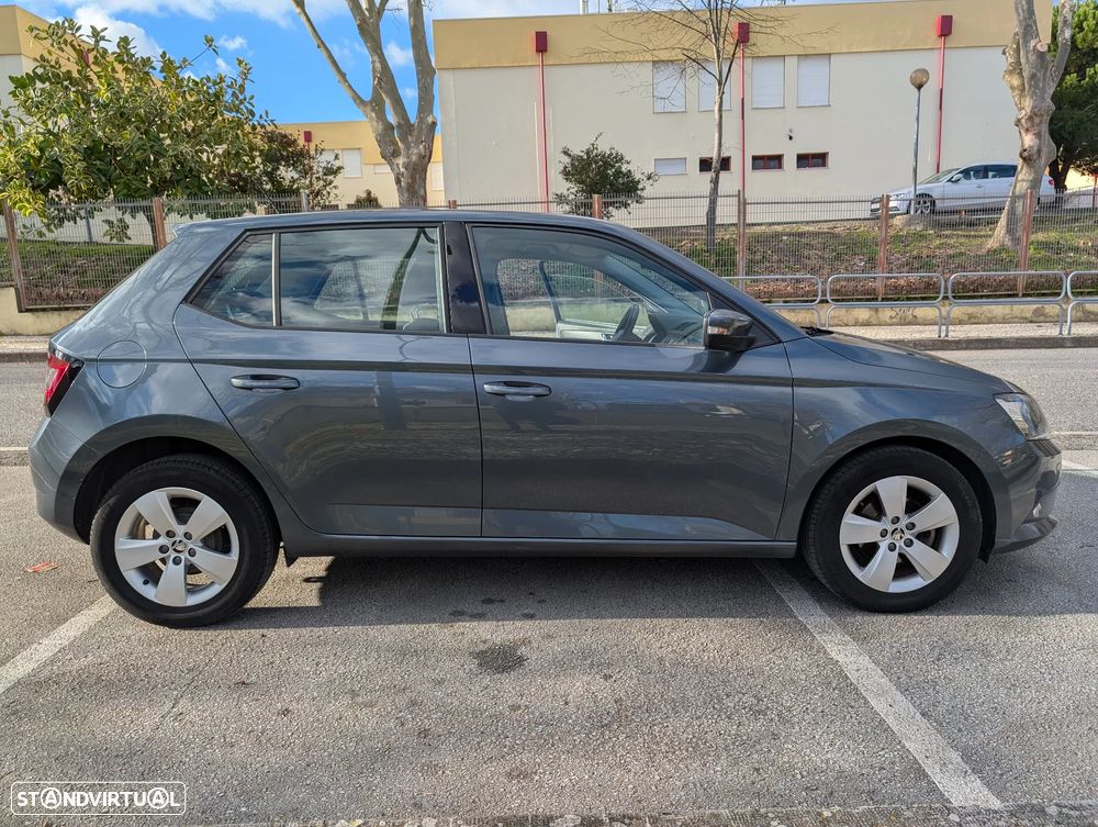 Skoda Fabia 1.0 Active - 5