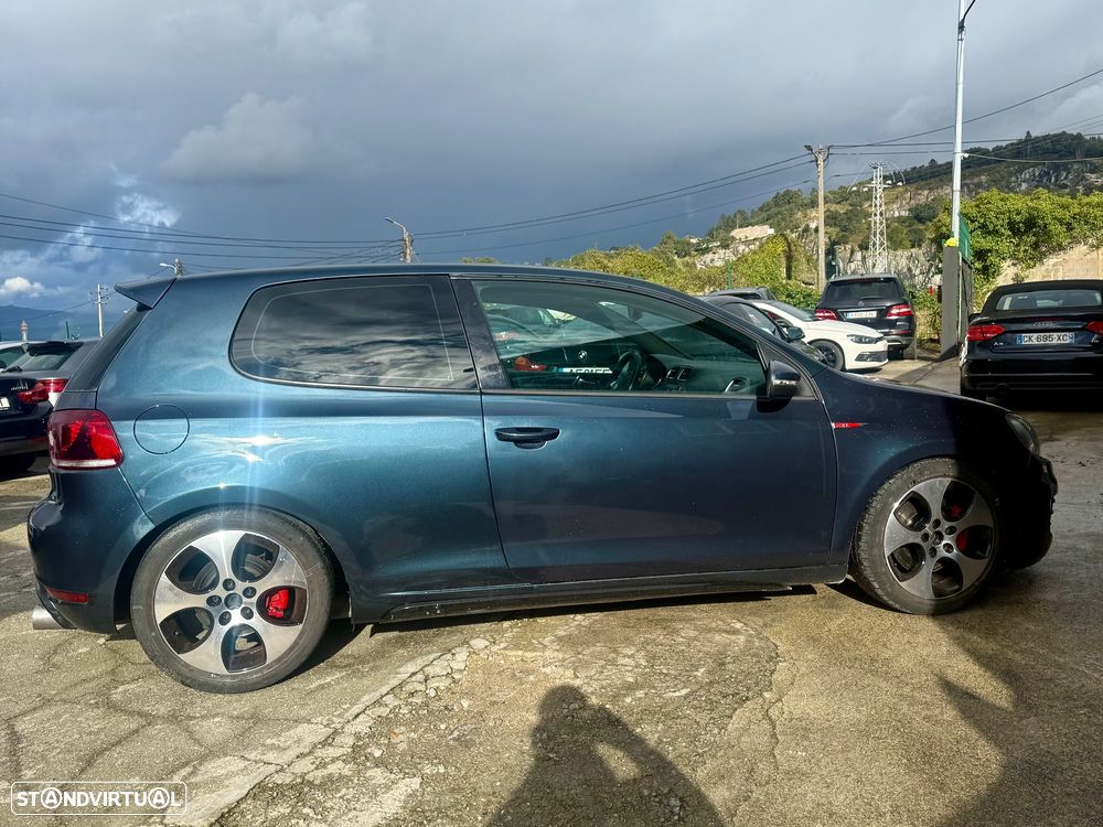 VW Golf 2.0 TSi GTI DSG - 47