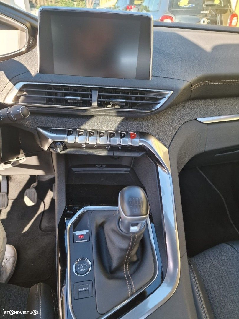 Peugeot 3008 1.2 PureTech GT Line - 8