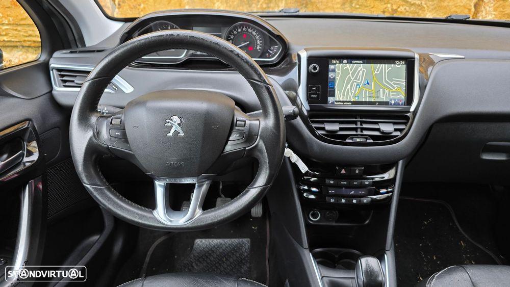 Peugeot 208 1.6 BlueHDi Allure - 13