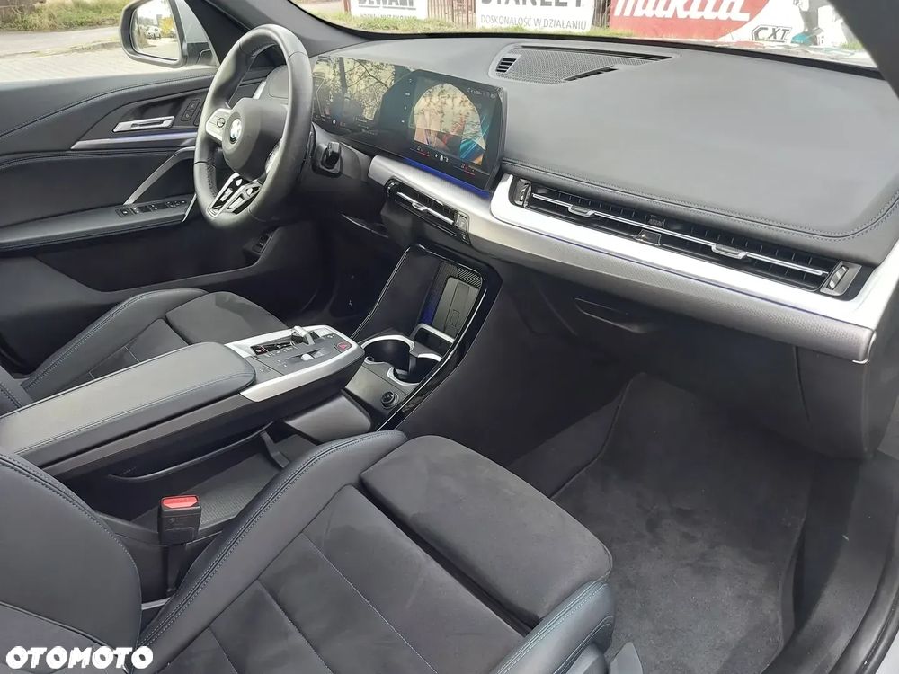 BMW X1 sDrive18i sport - 23