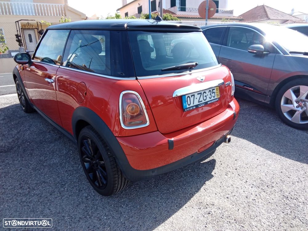 MINI 3 Portas Cooper D - 4
