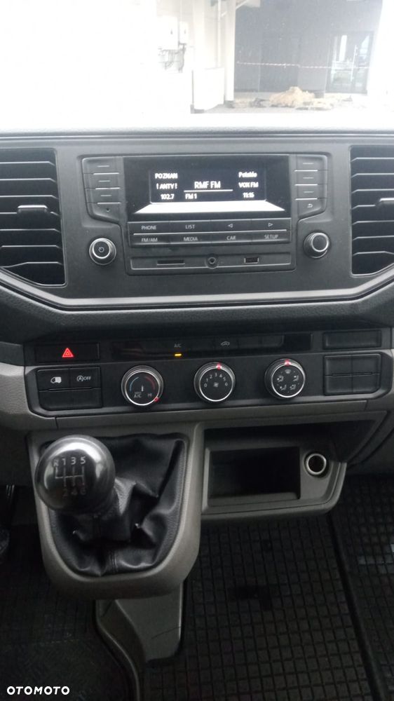 Volkswagen Crafter - 11