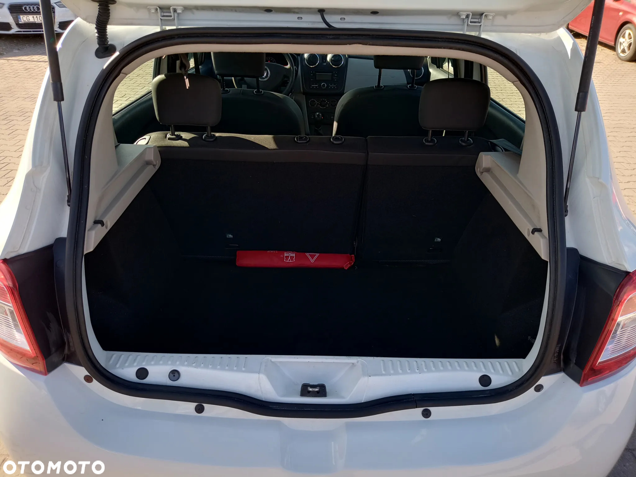 Dacia Sandero 0.9 TCe Laureate S&S - 16
