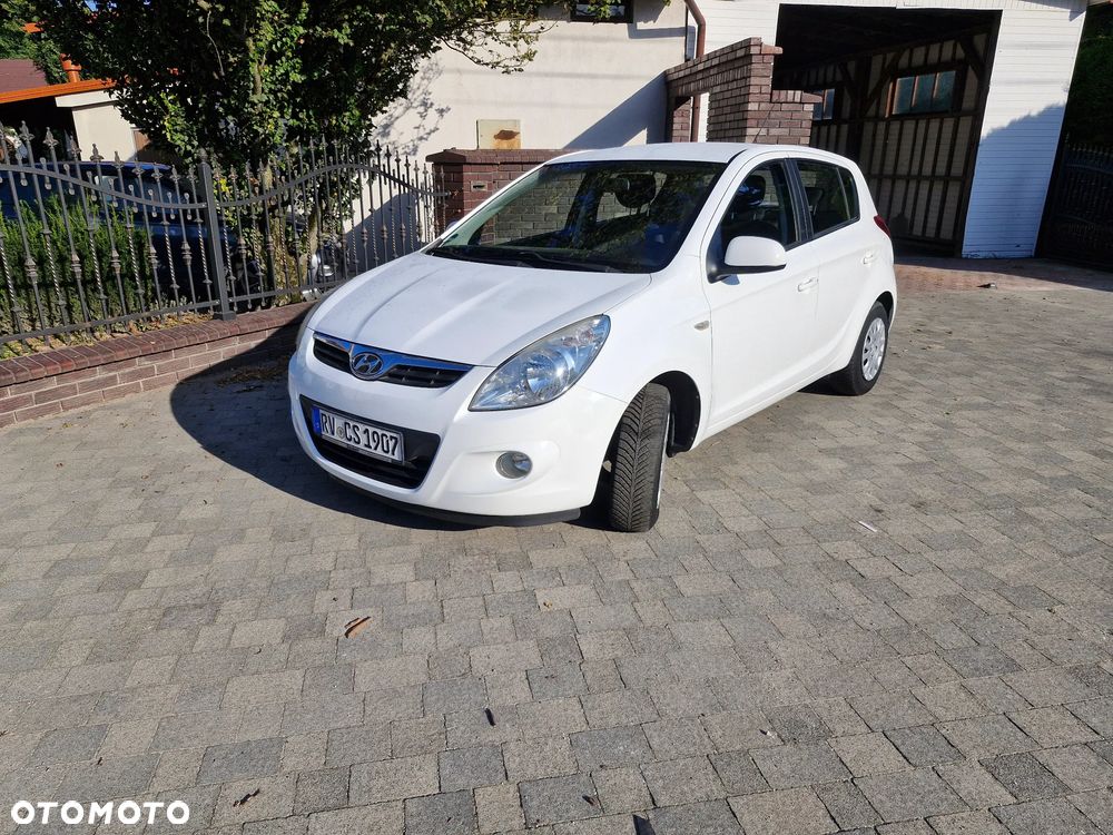 Hyundai i20 - 2