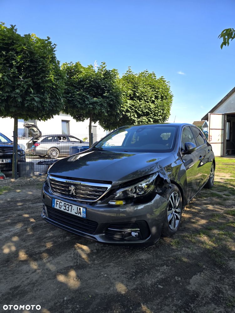 Peugeot 308 1.2 PureTech GPF Allure S&S EAT8 - 2