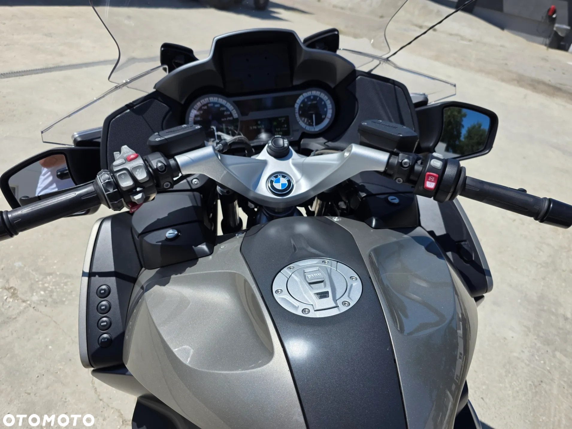 BMW RT - 18