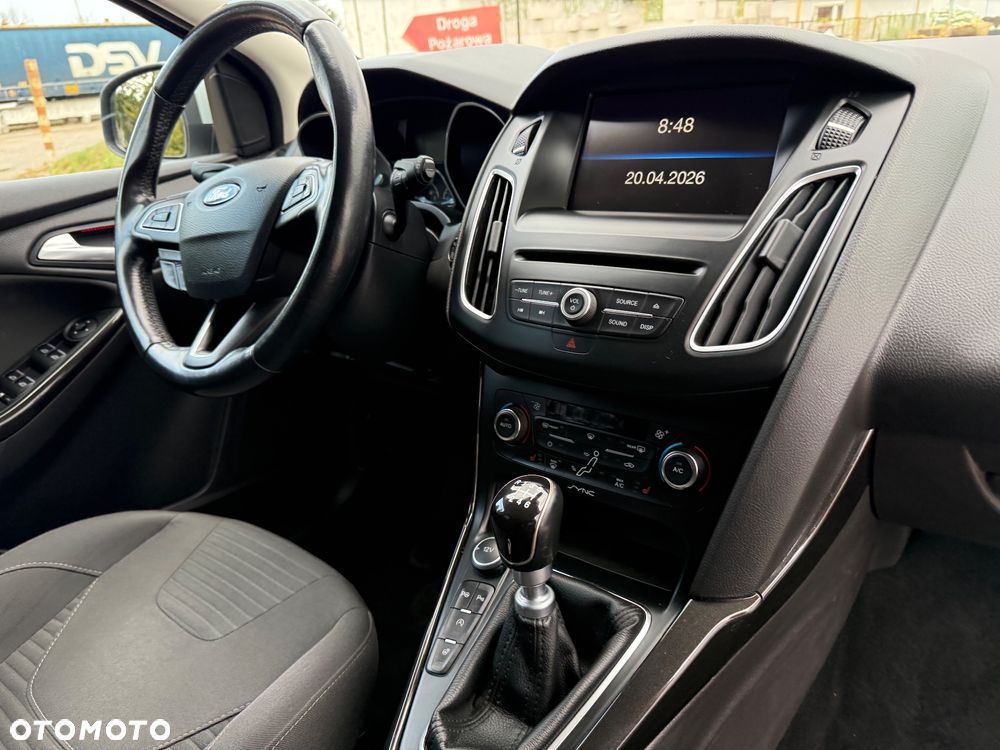 Ford Focus - 16