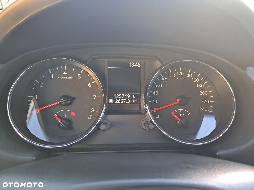 Nissan Qashqai 1.6 Acenta - 12