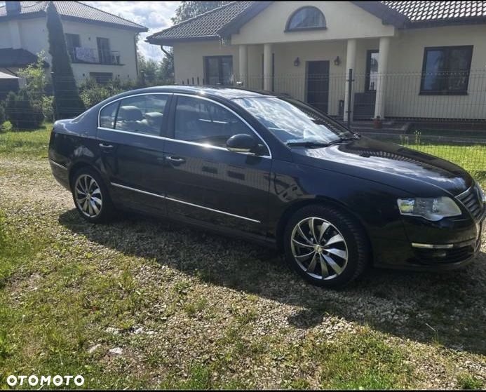 Volkswagen Passat 2.0 TDI Trendline - 1