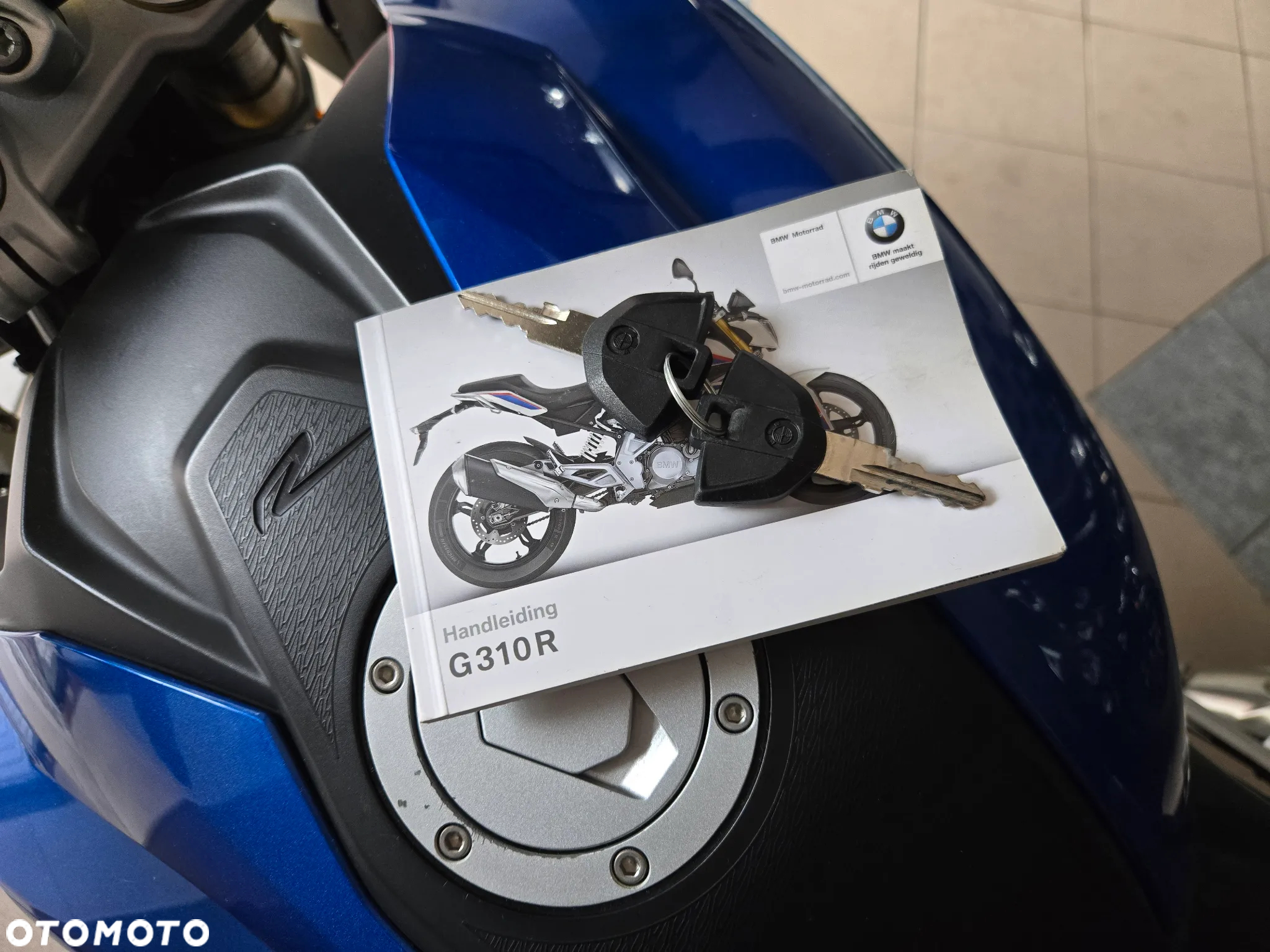 BMW G - 28