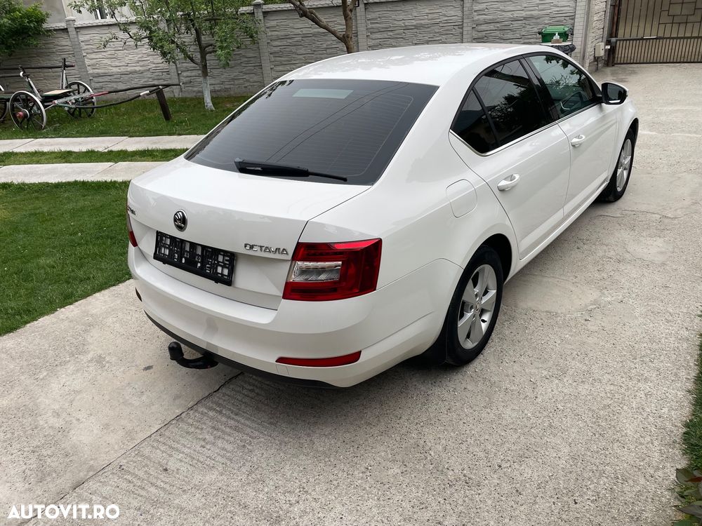 Skoda Octavia - 6