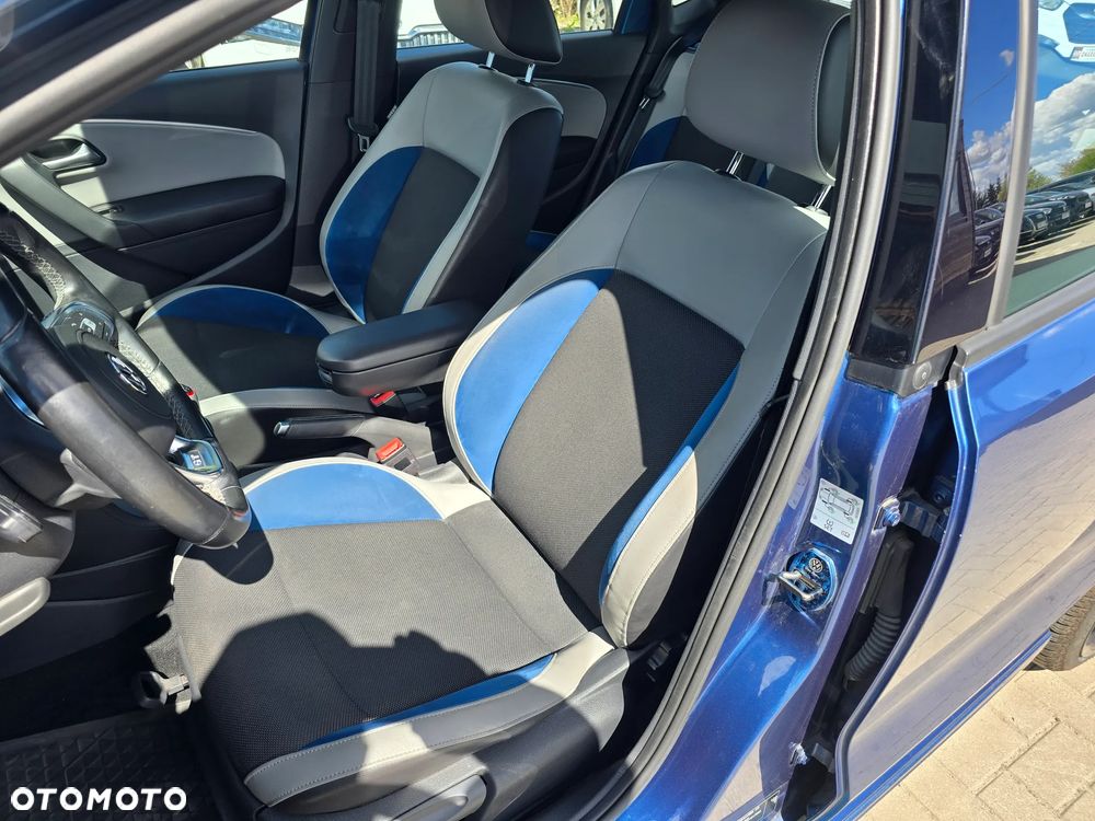 Volkswagen Polo - 12