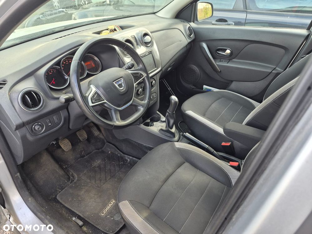 Dacia Logan - 4