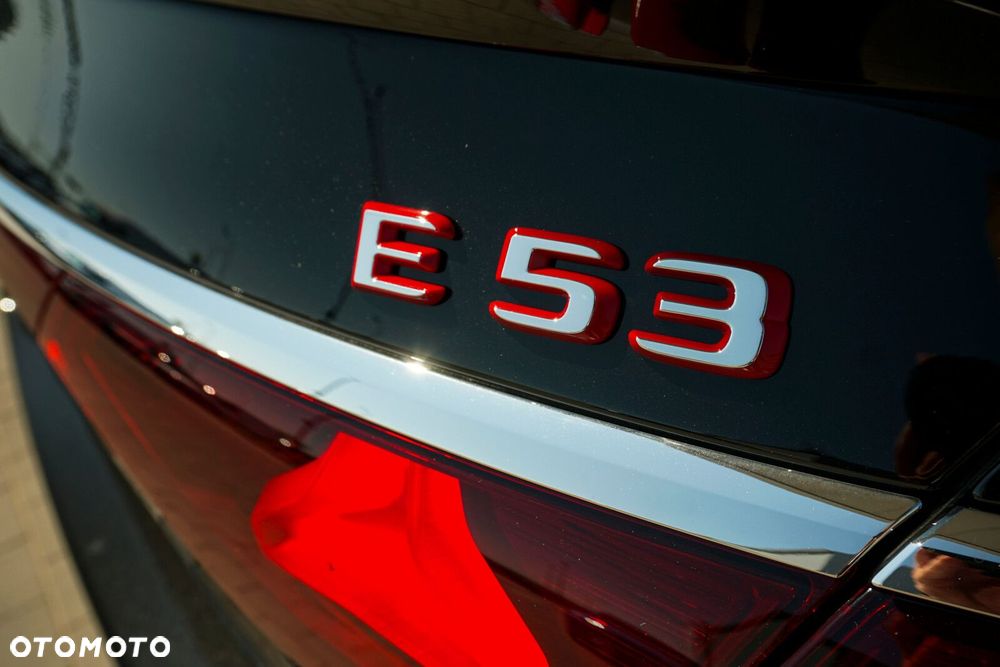 Mercedes-Benz Klasa E - 28