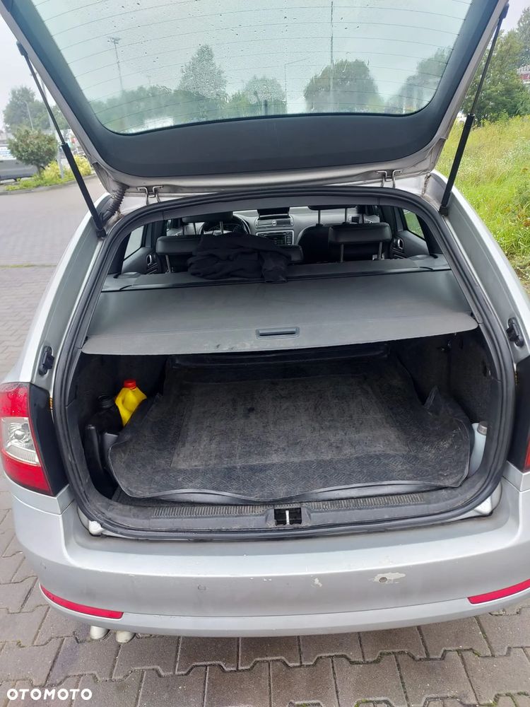 Skoda Octavia 2.0 TDI Ambiente - 33