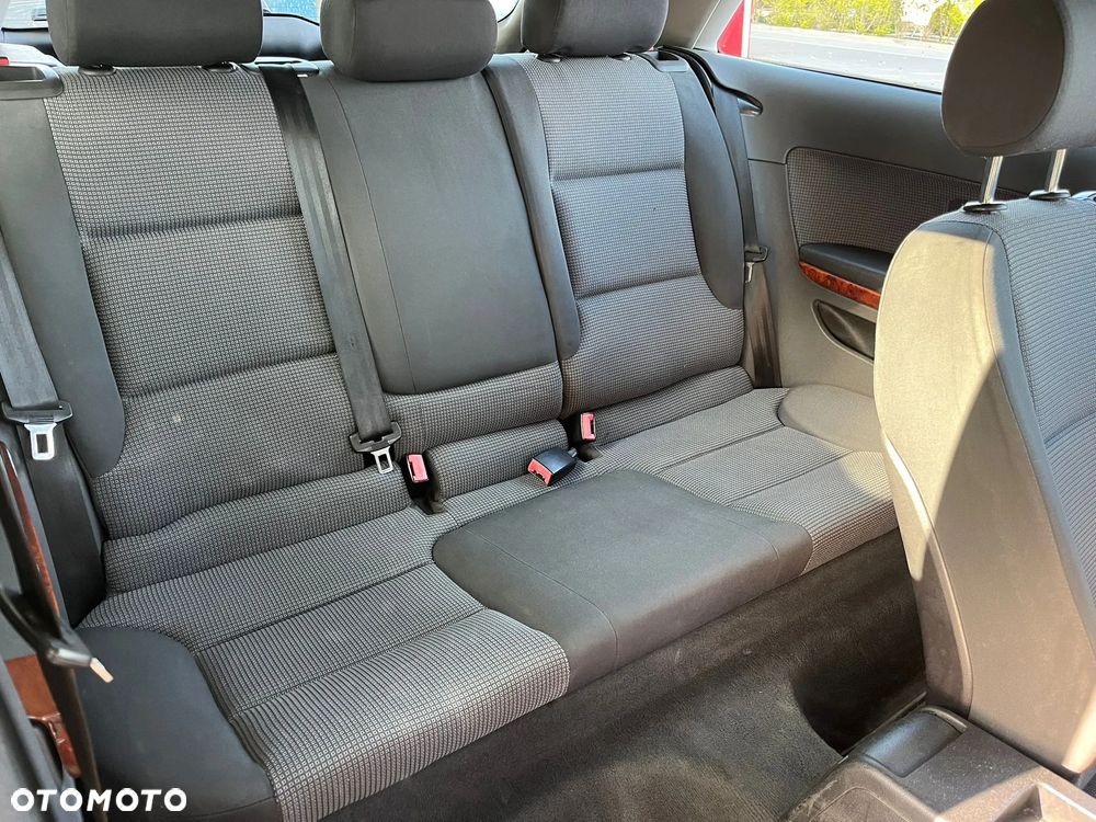 Audi A3 3-drzwiowe 2.0 TDI Ambiente - 8