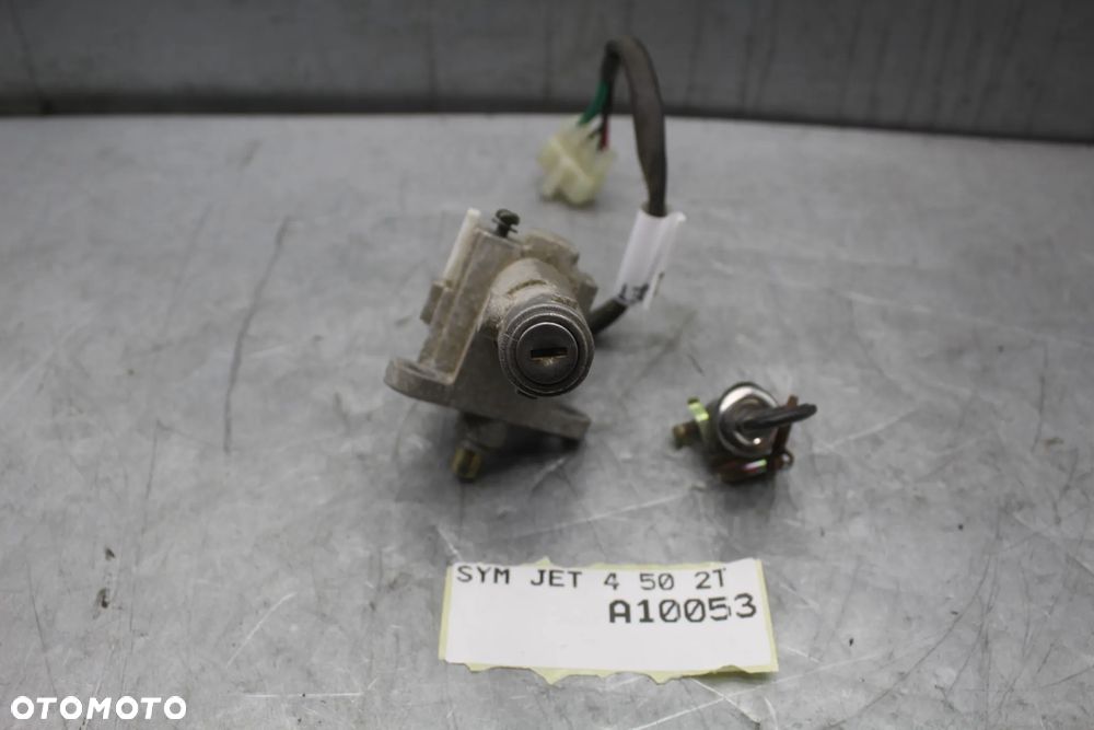 Sym Jet 4 50 Stacyjka zamek klucz - 1
