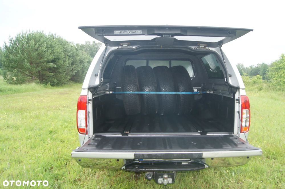 Nissan Navara 2.5 D SE Long - 14