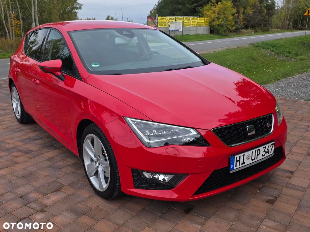 Seat Leon 2012 photo 2