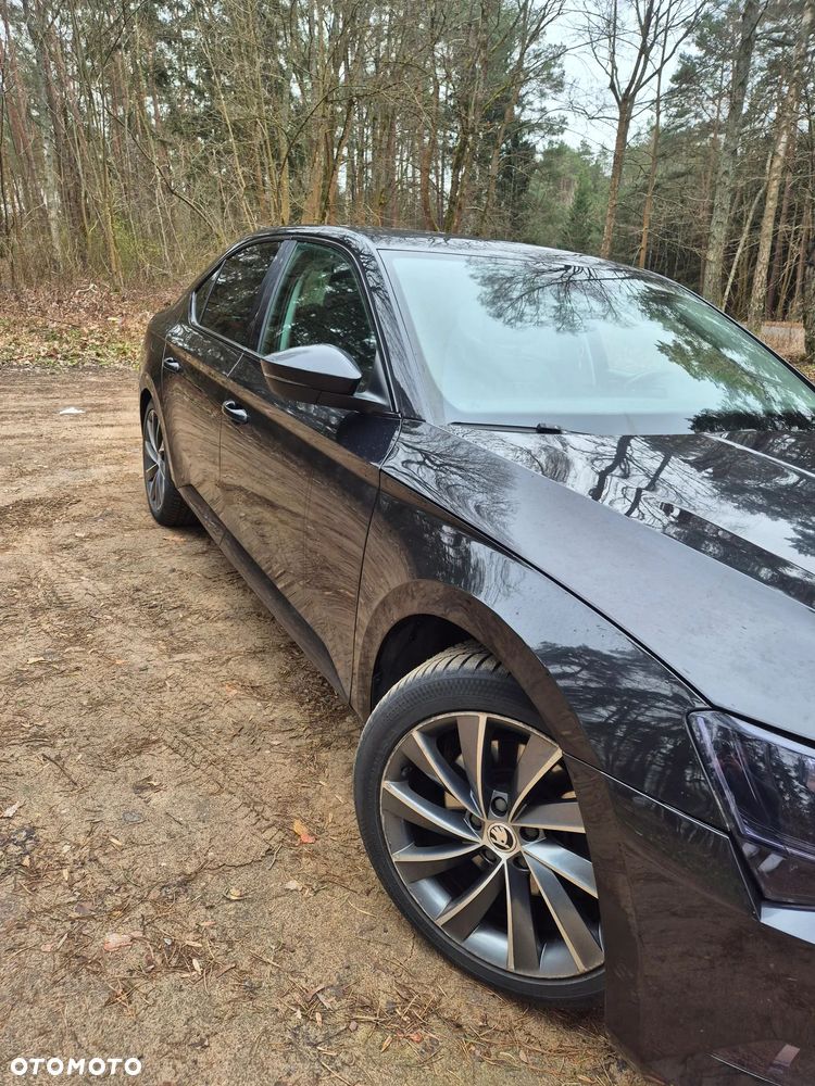 Skoda Superb 2.0 TDI 4x4 L&K DSG - 8