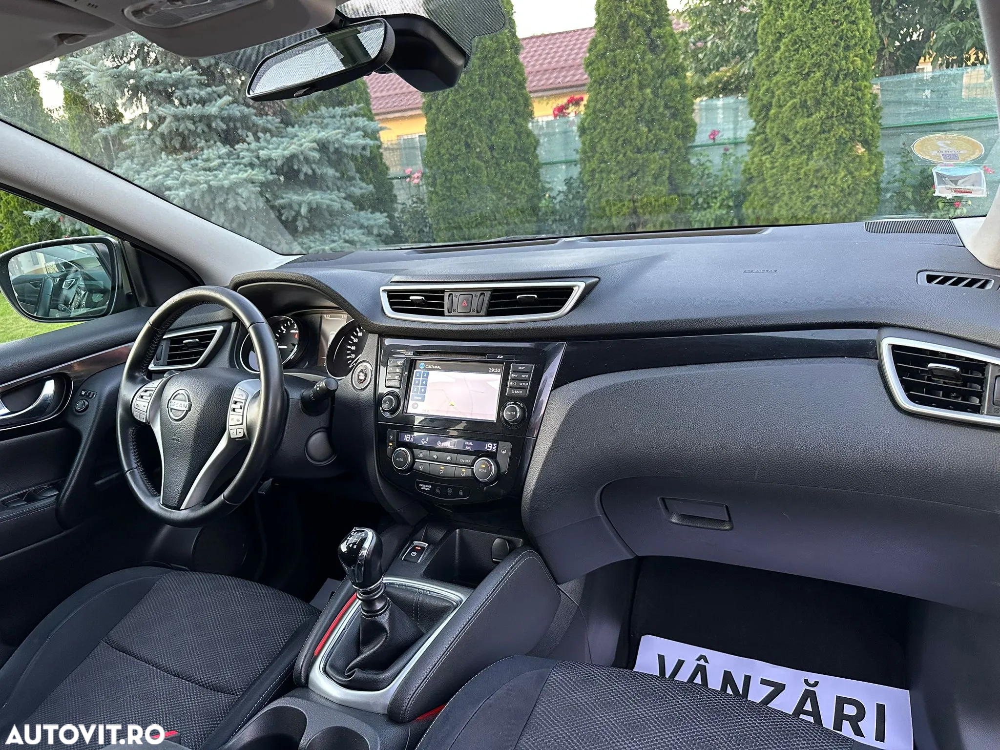 Nissan Qashqai 1.5 DCI Start/Stop N-Connecta - 6