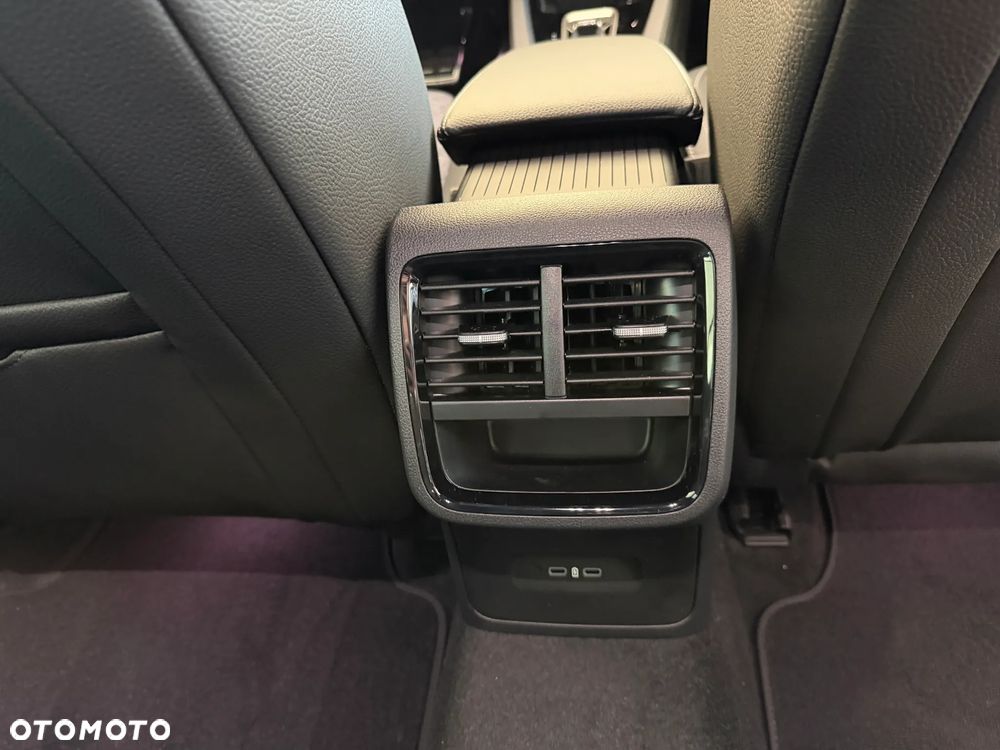 Skoda Octavia 2.0 TSI Sportline 4x4 DSG - 23