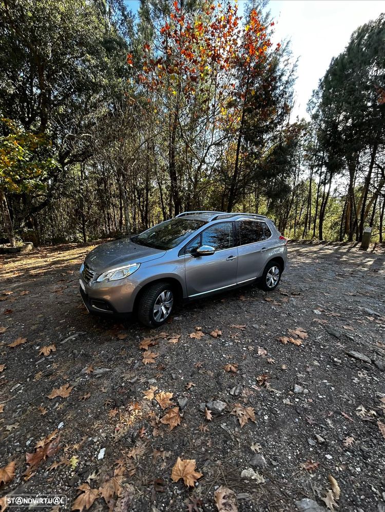 Peugeot 2008 1.6 e-HDi Allure 2-Tronic - 2