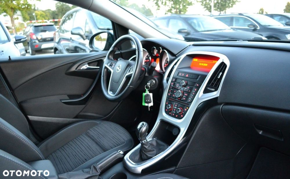 Opel Astra 1.6 Style - 24