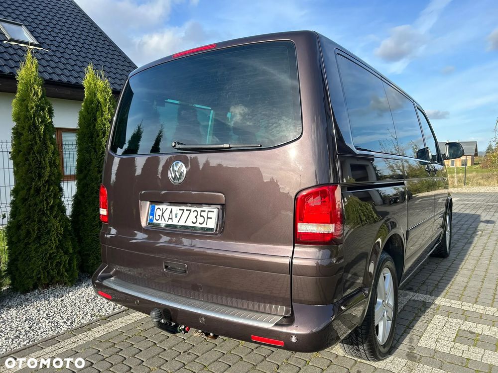 Volkswagen Caravelle - 26