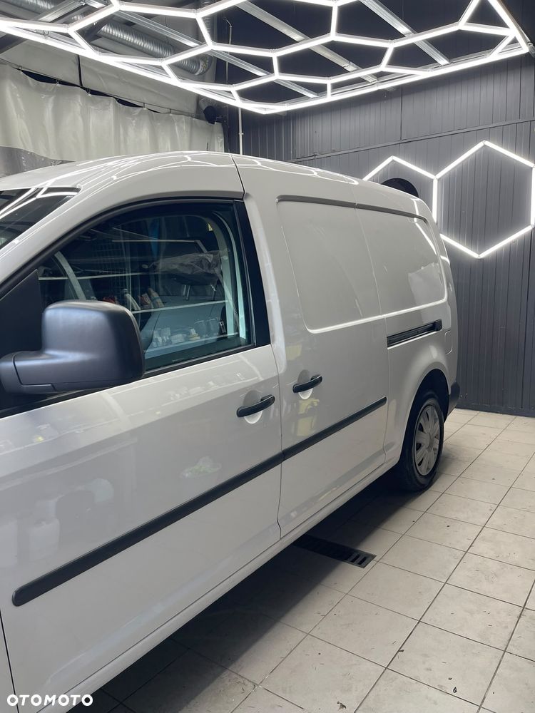 Volkswagen Caddy - 20