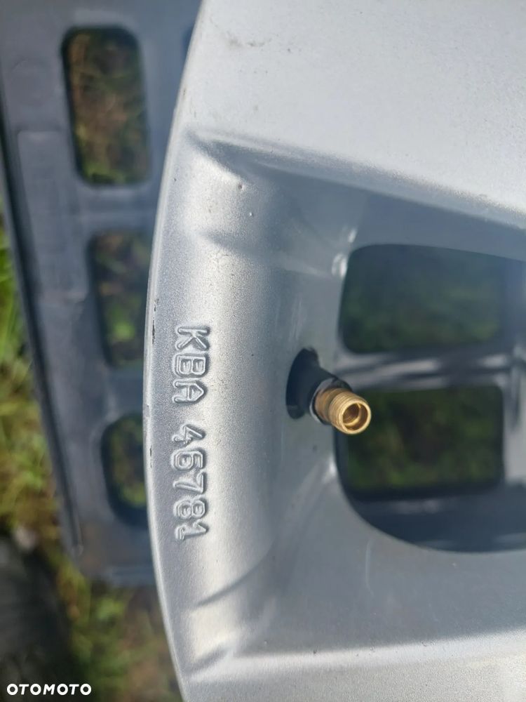 FELGI ALUFELGI ALUMINIOWE BMW 5X120 R 18 - 4