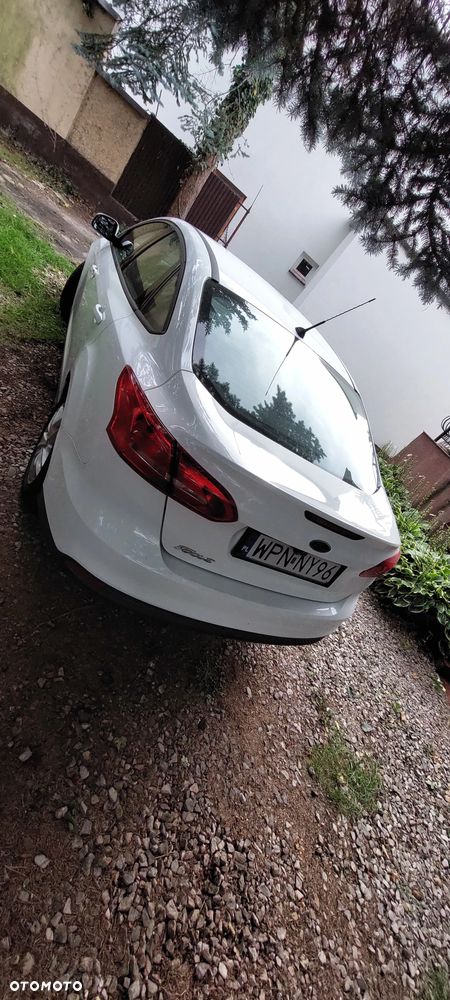 Ford Focus 2017 photo 3
