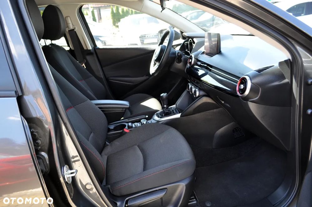 Mazda 2 SKYACTIV-G 90 Sports-Line - 35