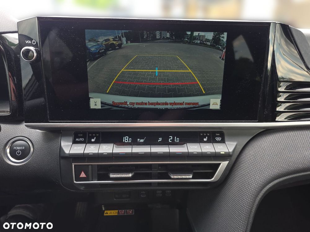 Toyota Camry - 19