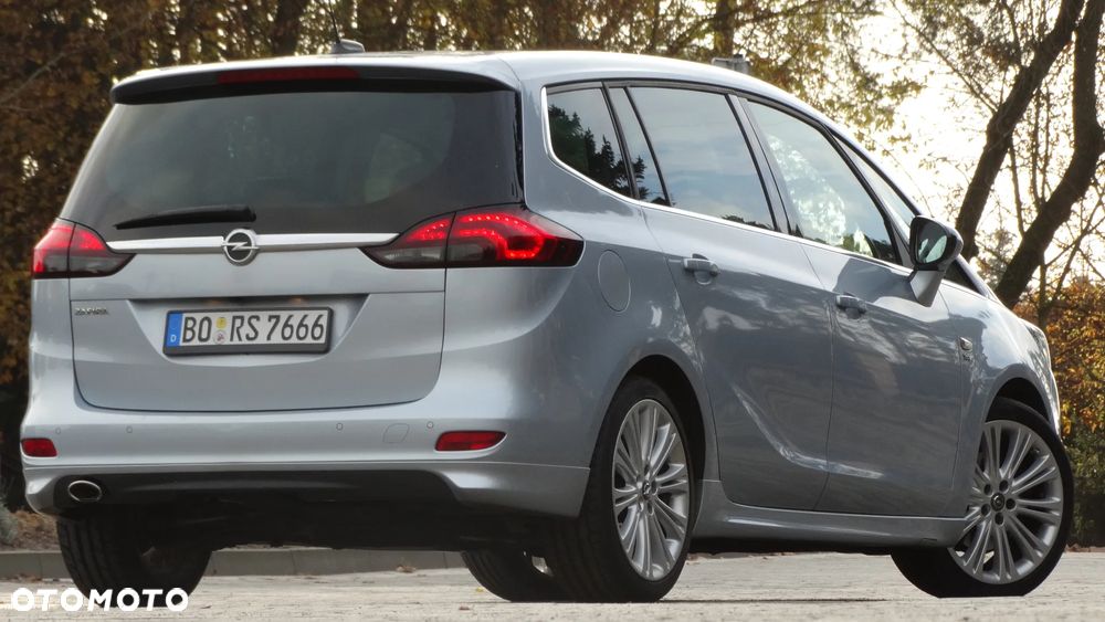 Opel Zafira 2.0 D (CDTI ecoFLEX) Start/Stop Business Innovation - 4