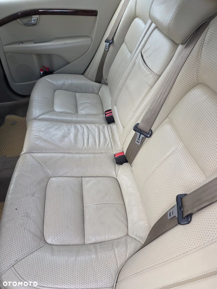 Volvo S80 D5 Executive - 4